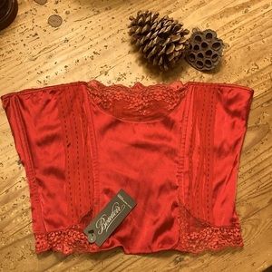 Elle Macpherson Boudoir 007 Underwire Bra sizes 10A 12A Colour Saucy Red Elle Macpherson Boudoir 007 Underwire Bra sizes 10A 12A Colour Saucy Red